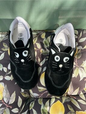 T.U.K Black Cat Rare Slip-On Sneaker - Women’s Novelty Shoes